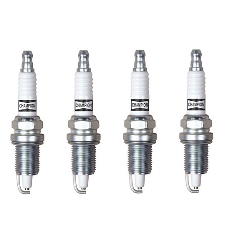 Jeep CJ 2,5 ltr. AMC 4er Set Zündkerzen Spark Plug Champion 83-86